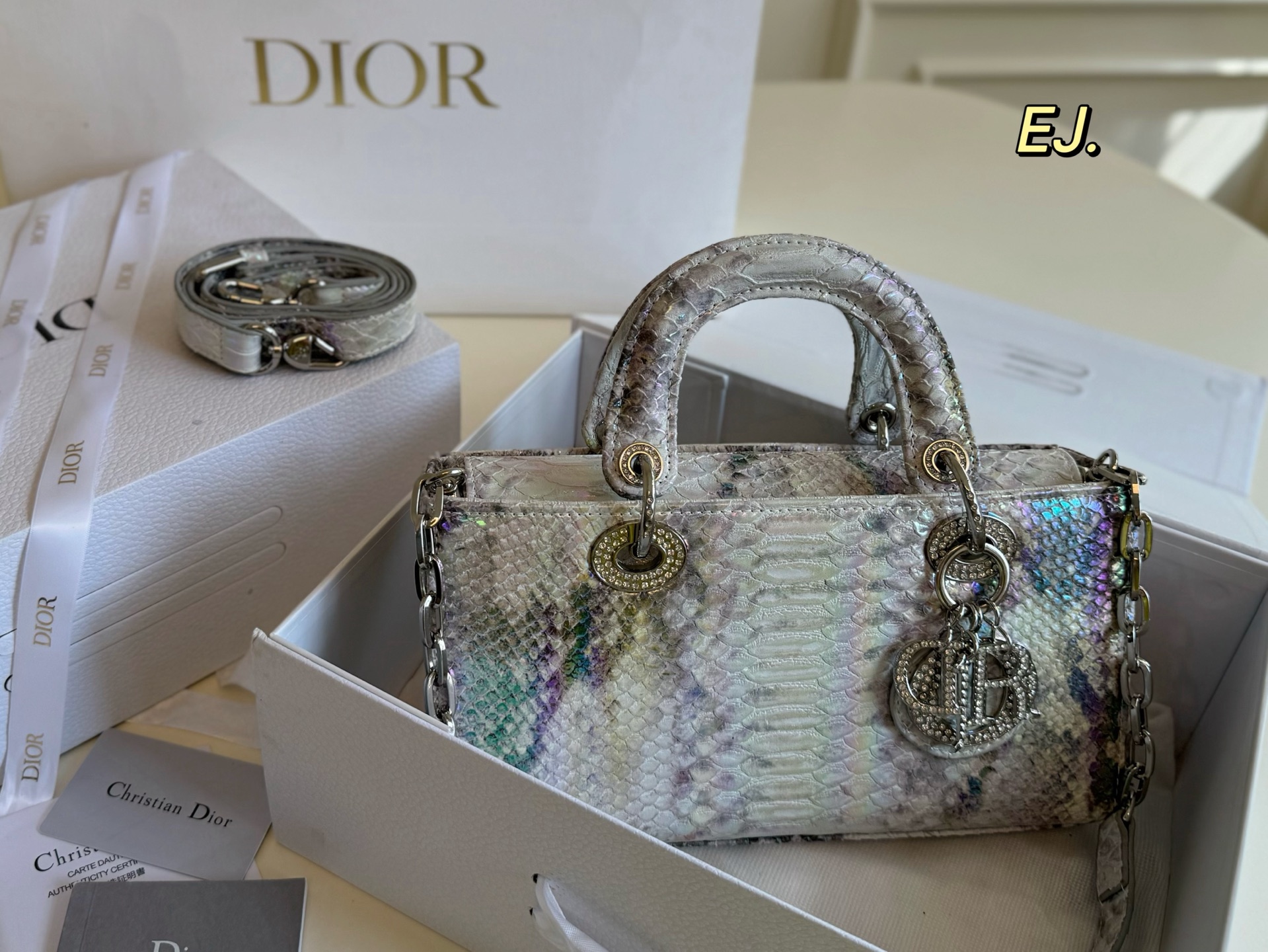DIOR bag 95